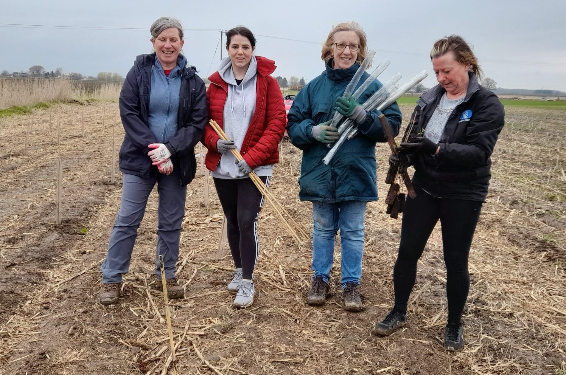 Group volunteering days, corporate volunteering days, internships, voluntary days, helping hand, conservation