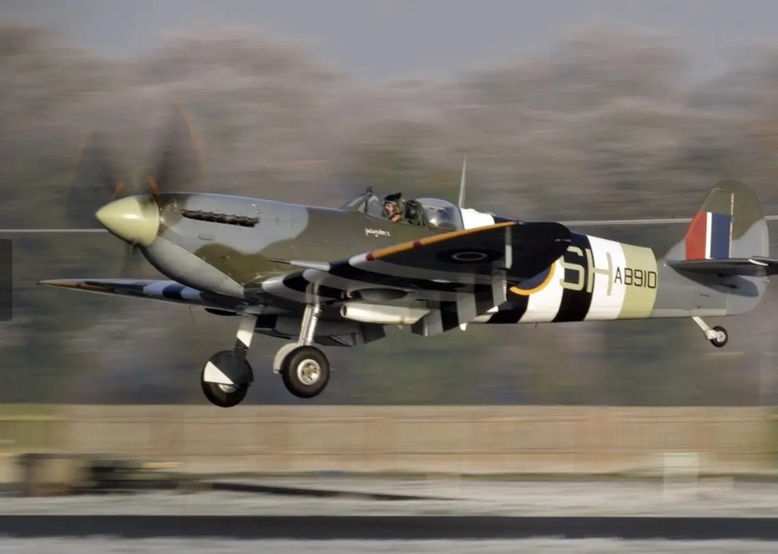 Lancaster Bomber